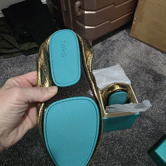 🦄BNIB 2023 Tieks LIMITED EDITION Black Friday Release🦄 - Picture 5 of 5